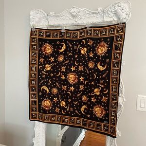 AUTHENTIC Vintage RARE Versace Zodiac Wheel Sun Moon Stars Silk Scarf